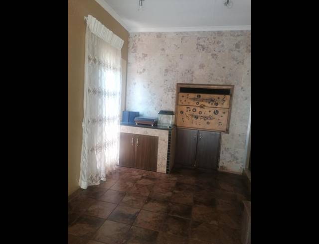 3 BEDROOM TOWNHOUSE FOR SALE IN BRAKPAN NORTH